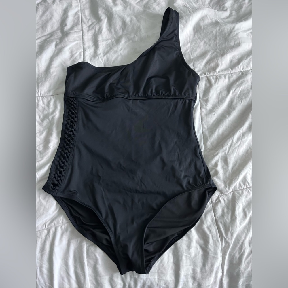 Jantzen one piece swimsuit 12 black one strap